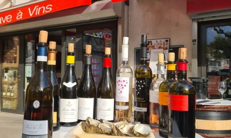 Bar à vins pour dégustation de vins et huitres à Saint-Genis-Laval